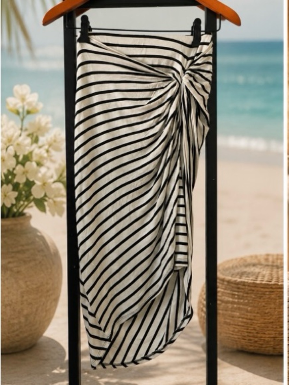 Popular Basics Navy & White Striped Skirt Size Small